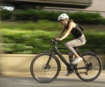 The Best Women’s Cycling Gear of 2025