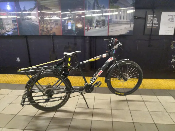Bell's Bike Shop Picture 1