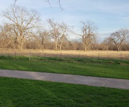 Waxahachie Creek Trail - Parking West