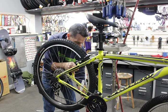 LoweRiders Bikes and Boards Picture 6