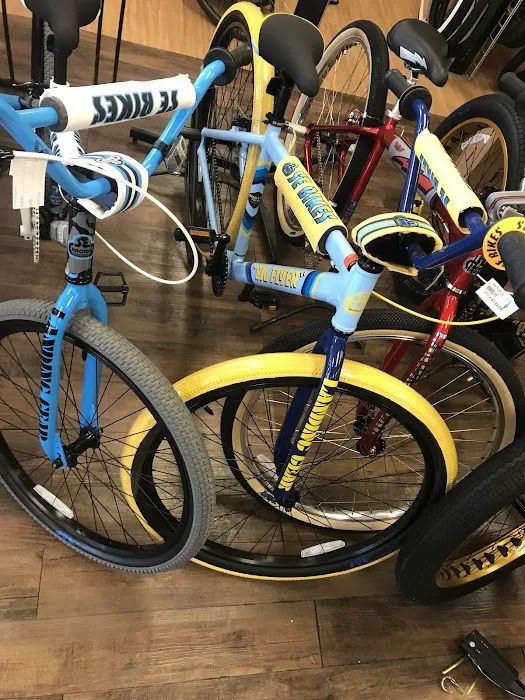 Pedaller Bike Shop Picture 6