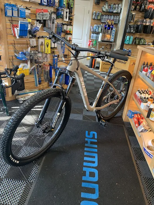 Garrison's Cyclery Picture 4
