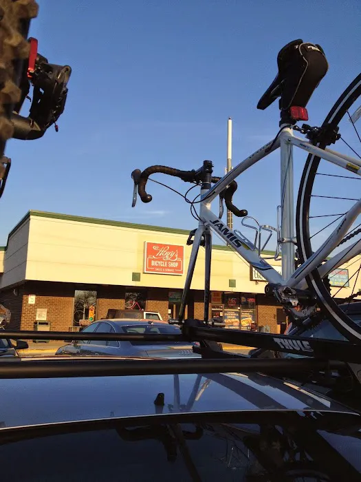 Henry's Bicycle Shop Picture 10