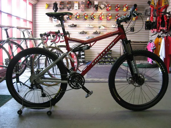 Evolution Pro Bike Shop Picture 2