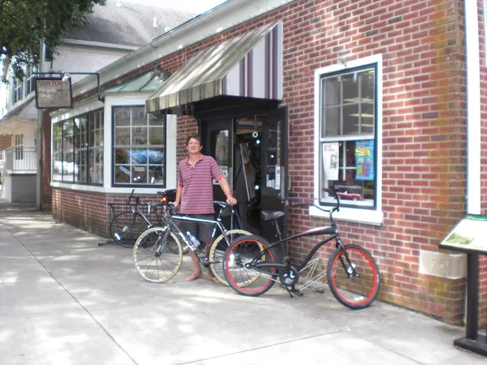 Newtown Bicycle Shop Picture 4