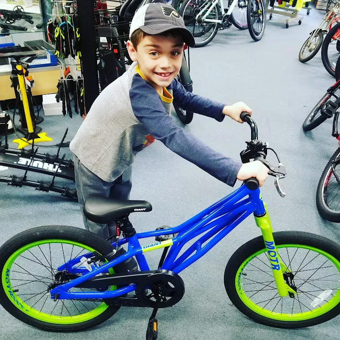 Newtown Bicycle Shop Picture 10
