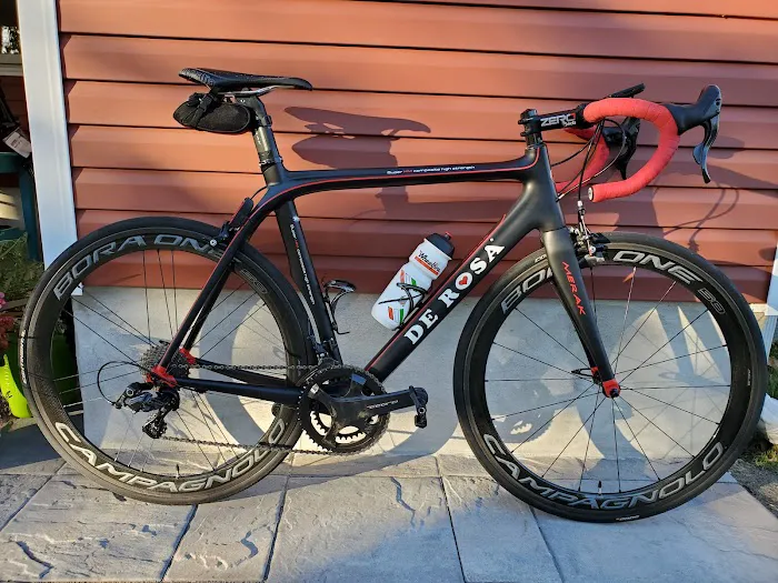 Wheelfine Imports Pro Bike Shop Picture 6