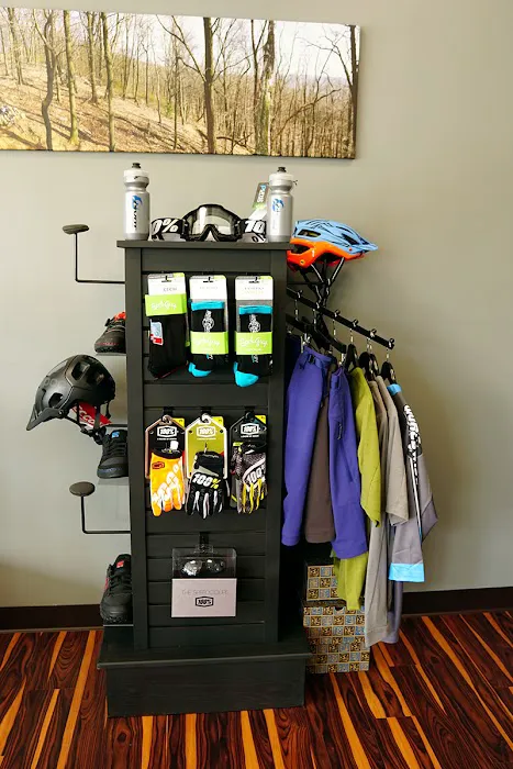 Worldwide Cyclery Picture 9