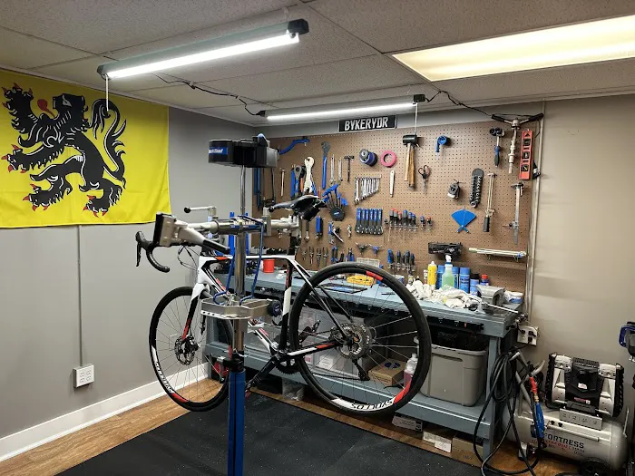 Leading Edge Cyclery Picture 2