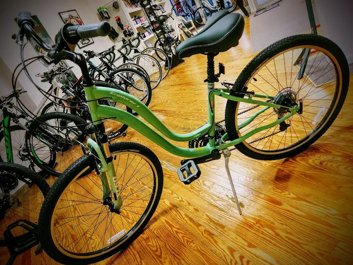Deluxx Bikes Picture 8