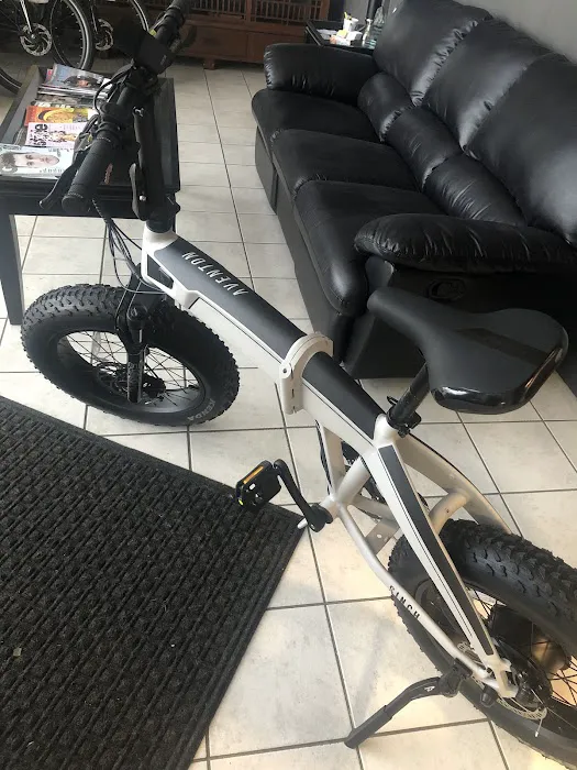 Max's Electric Bikes Picture 4