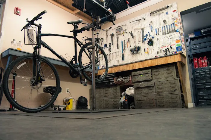 Tuckahoe Bike Shop Picture 5