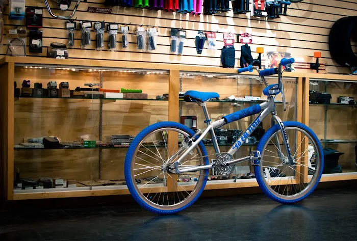 Tuckahoe Bike Shop Picture 9