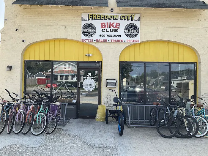 Freedom City Bike Club Picture 1