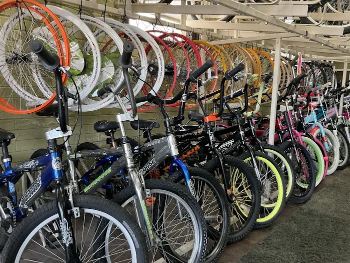 Freedom City Bike Club Picture 7