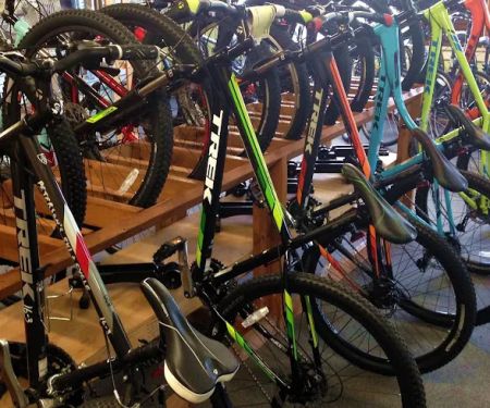 Peterson's Ski & Cycle