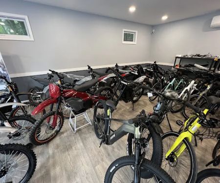 Pocono eRide bike shop eRide Velotric Aventon Segway RIF