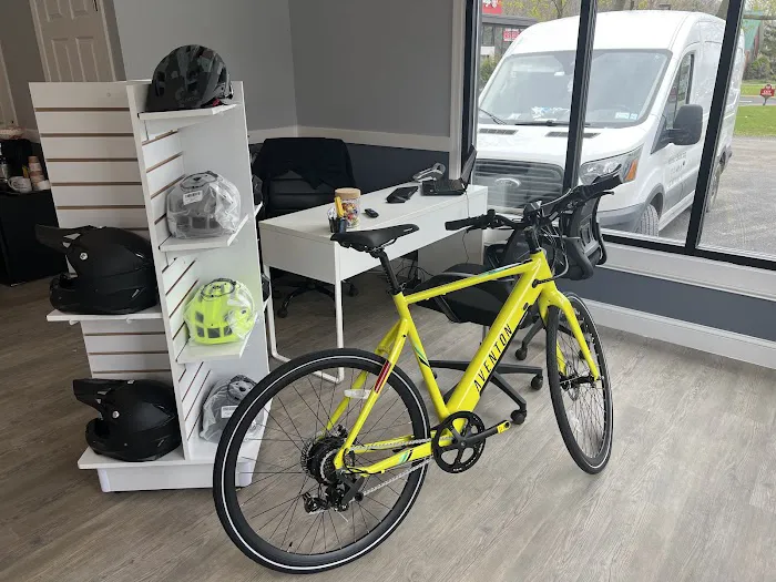Pocono eRide bike shop eRide Velotric Aventon Segway RIF Picture 6