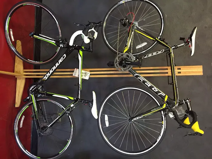 SC Action Sports Bicycle Shop Picture 9