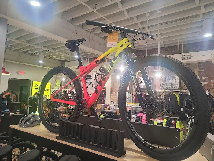 Trek Bicycle Summit Picture 2