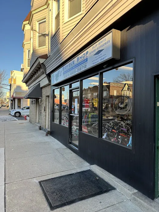 RG's Bicycle Shop Picture 1