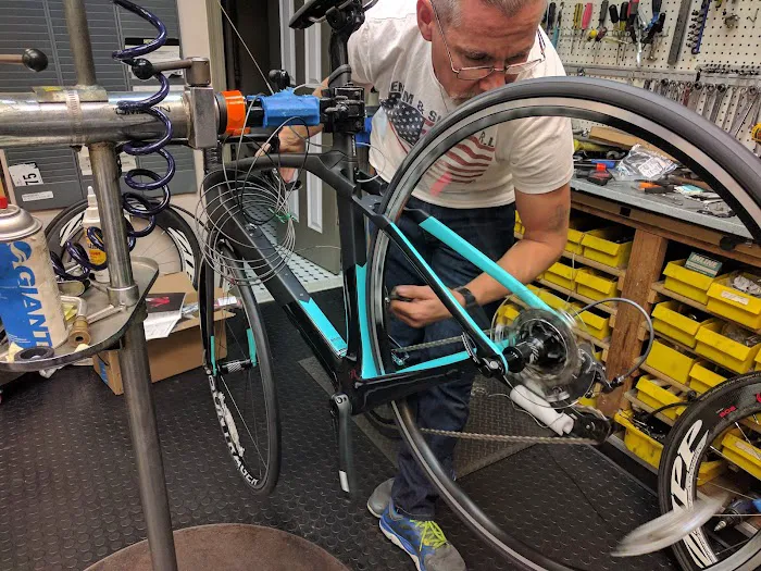 RG's Bicycle Shop Picture 6