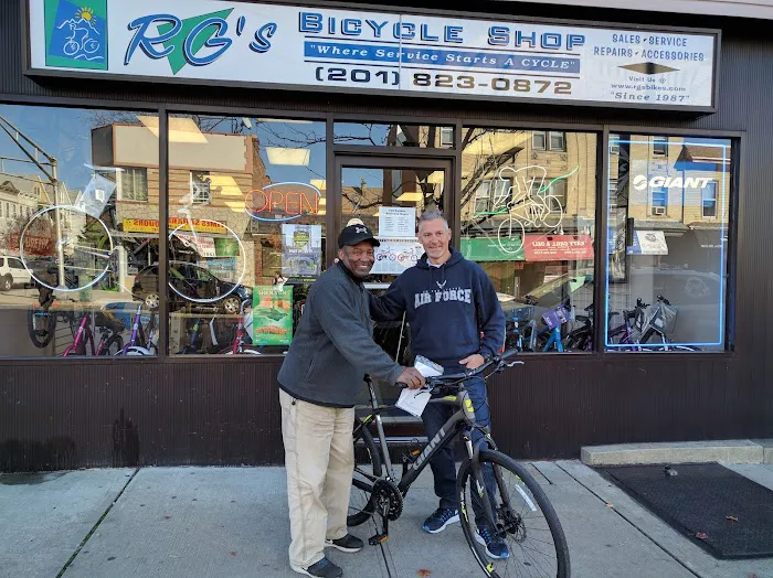 RG's Bicycle Shop Picture 10