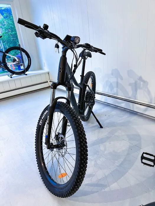 Bay Head Bikes Picture 7