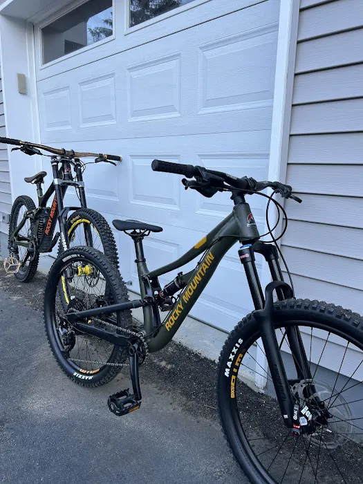 RIDE BIKE SHOP Picture 6