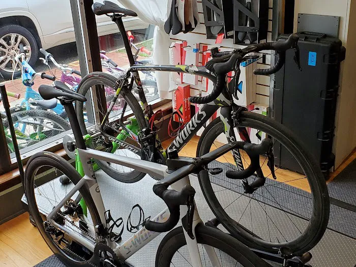 Montclair Bikery Picture 8