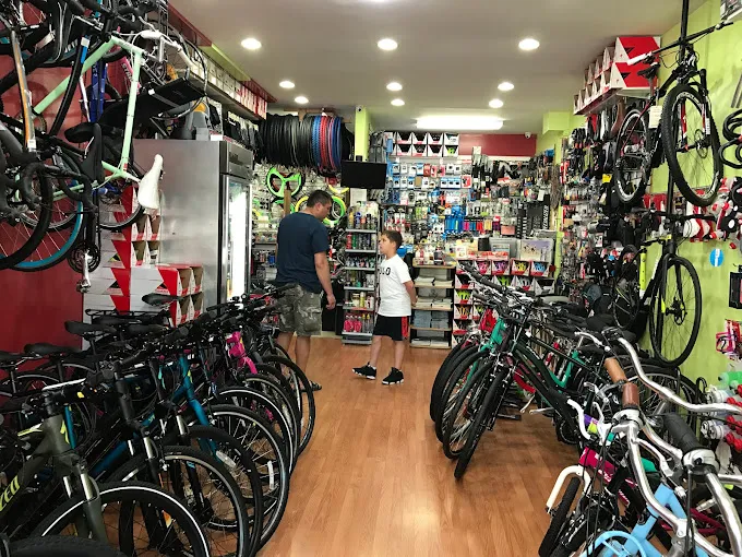 NYC Bicycle Shop Picture 6