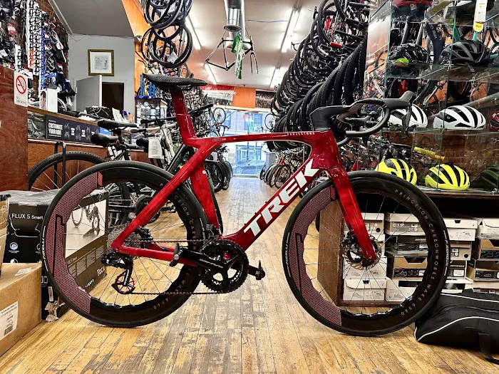 Verrazano Bicycle Shop Picture 5