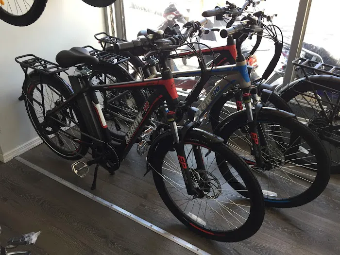 RIDER zone Inc Bicycle shop Picture 8