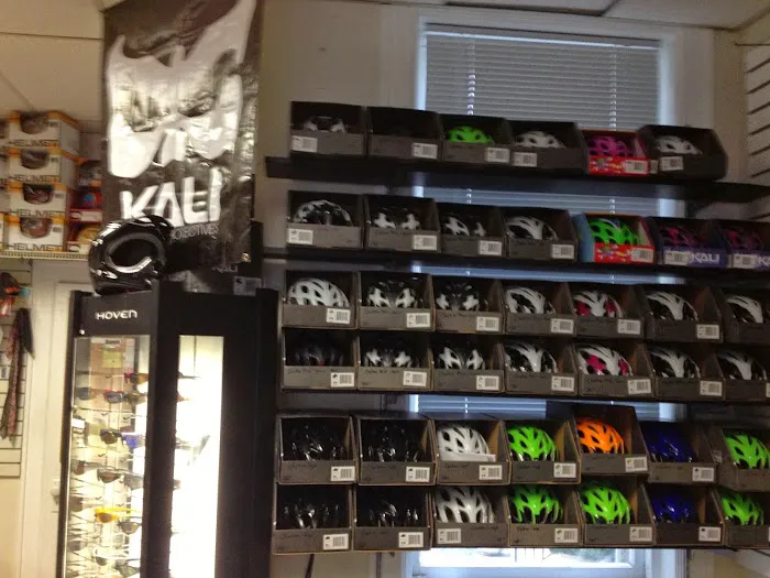 DJ's Cycles Picture 4