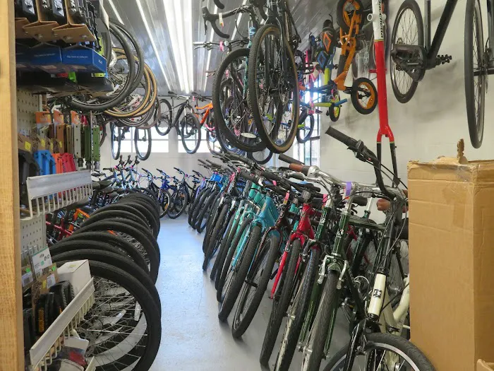 Merv's Bike Shop Picture 6