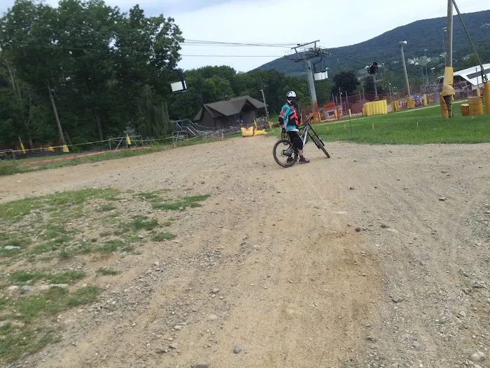 Bike Ahead Picture 7