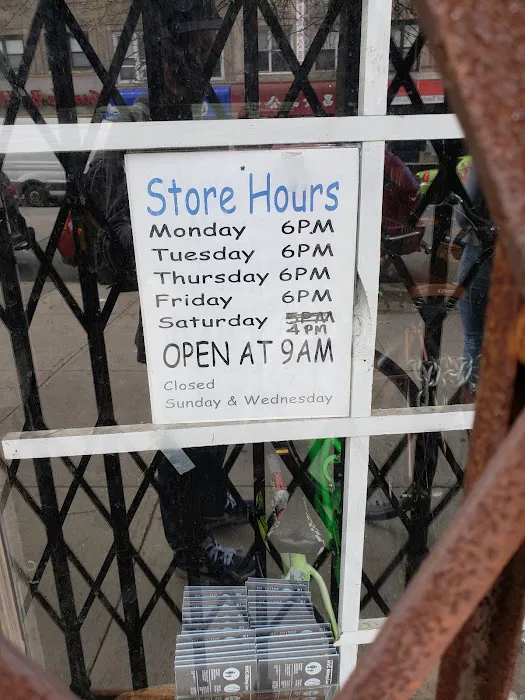 Ferrara Cycle Shop Picture 10