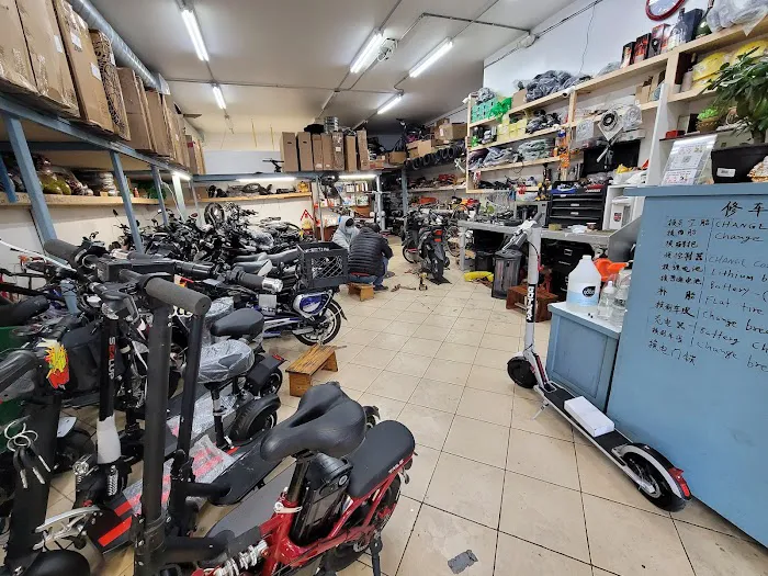 Forever electric bike Picture 1