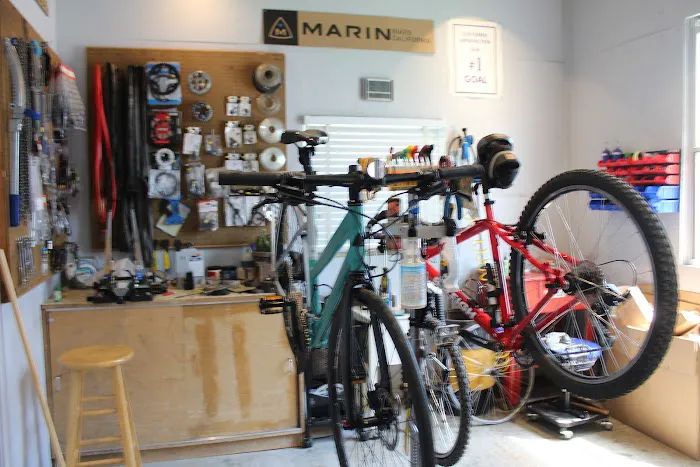 Blue Boulder Bicycles Picture 9