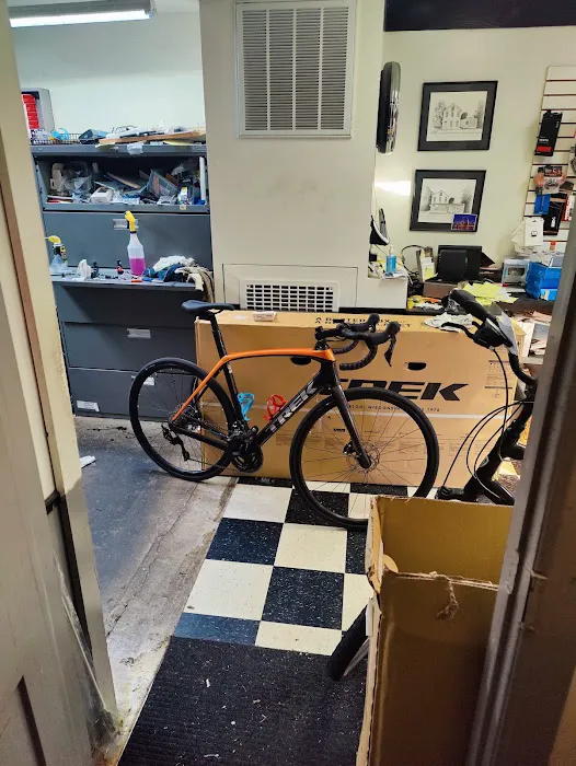 Family Cycling Center Picture 10