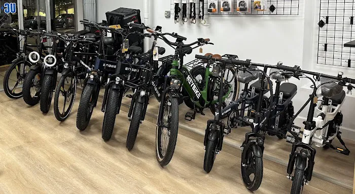UC Ebikes - bikes, scooters, mopeds Picture 7