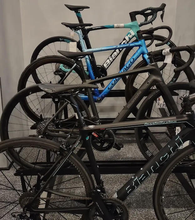 Echelon Cycles Picture 1