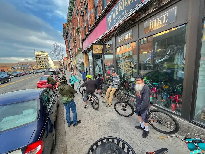 NeverLost Adventures Bicycle Shop Picture 4