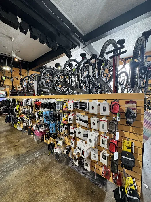 Action Bikes and Outdoor Picture 6