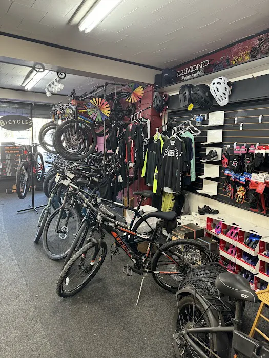Valley Cycle Shop Picture 8