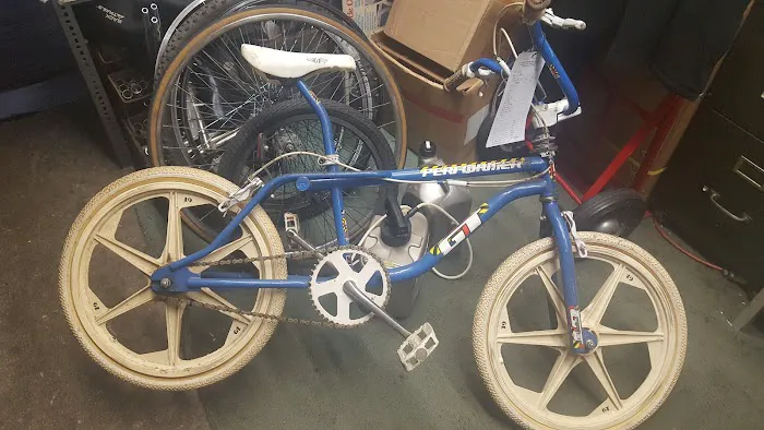 Elmwood Bicycles Picture 5