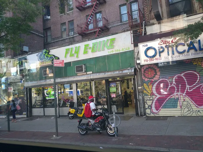 Fly E-Bike Brooklyn- Flatbush Picture 1