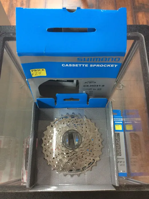 Oscar's Bike Shop Picture 6