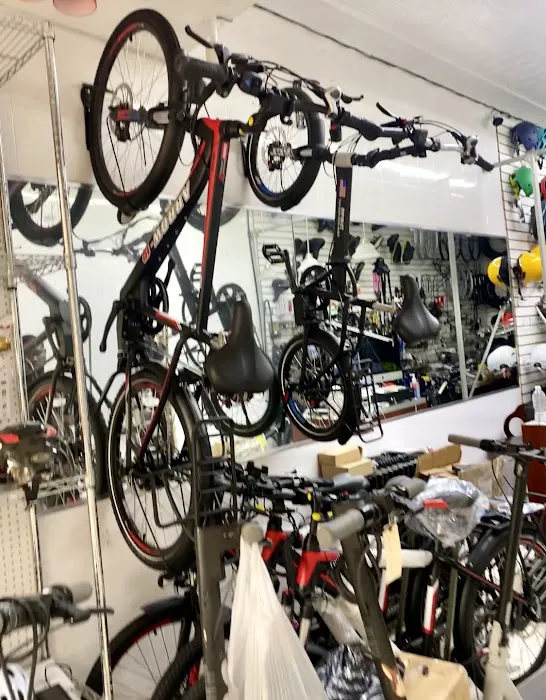 NYC Bike & Scooter Shop Picture 8