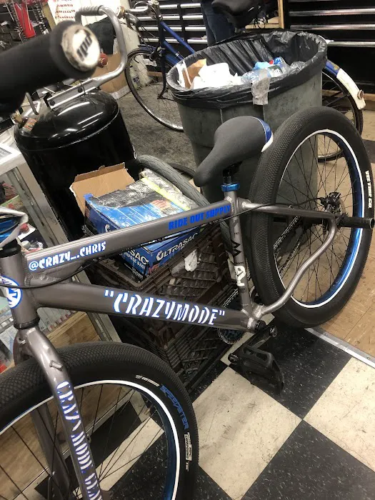 Spokesman Cycles Picture 4